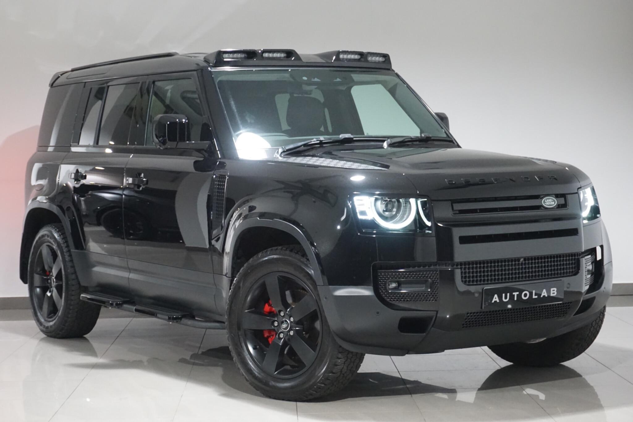 Land Rover Defender 110 3.0 D250 MHEV HSE Hard Top SUV 5dr Diesel Auto 4WD MWB Euro 6 (s/s) (250 ps)